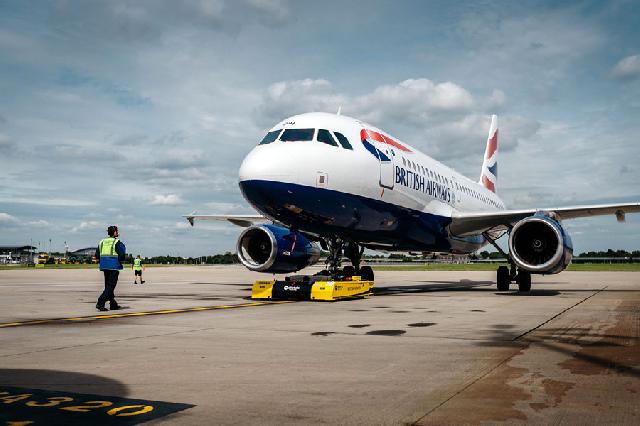 IT issues lead to flight delays for BA passengers image