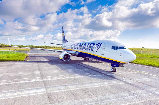 Ryanair pilots set to strike image